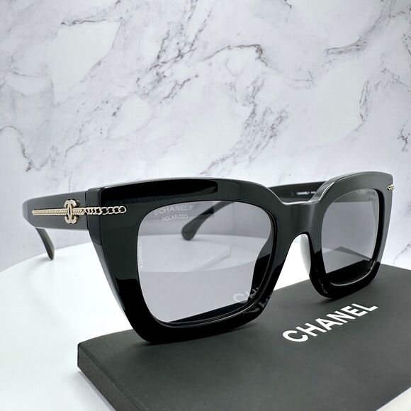 New CHANEL Sunglasses - Picture 5 of 16